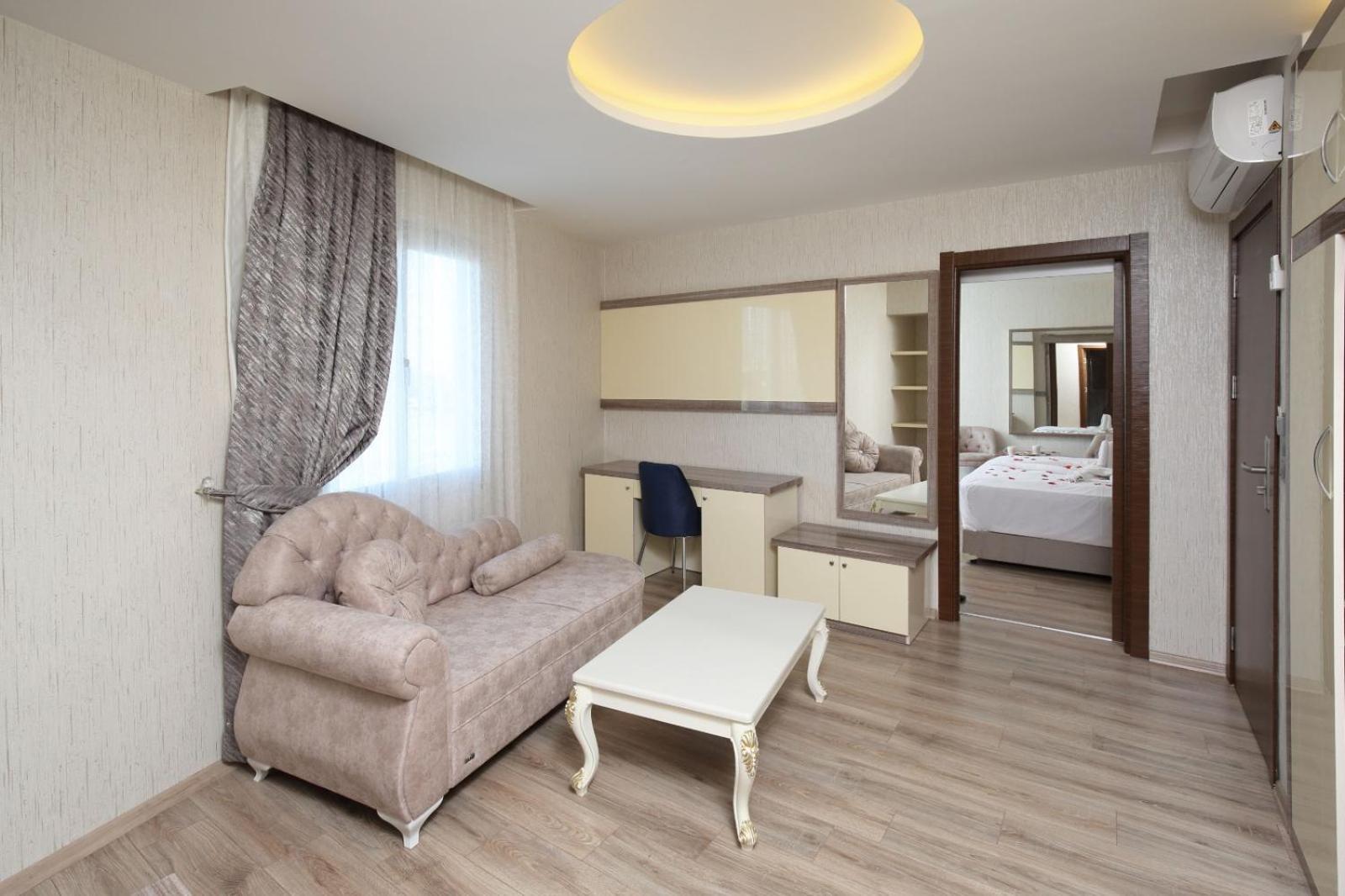 Adana Taskoeprue Hotel Kültér fotó